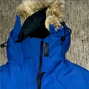 Blue Canada Goose Expedition Size M/M